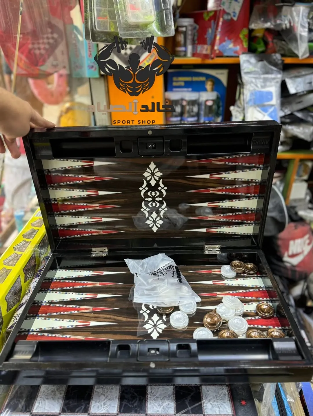 Backgammon Board - Dark Brown with Red Details
