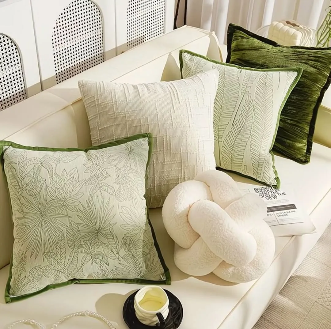 Decorative Throw Pillows