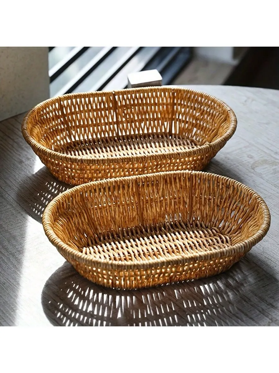 Modern U-Shaped Wall Hanging Vase