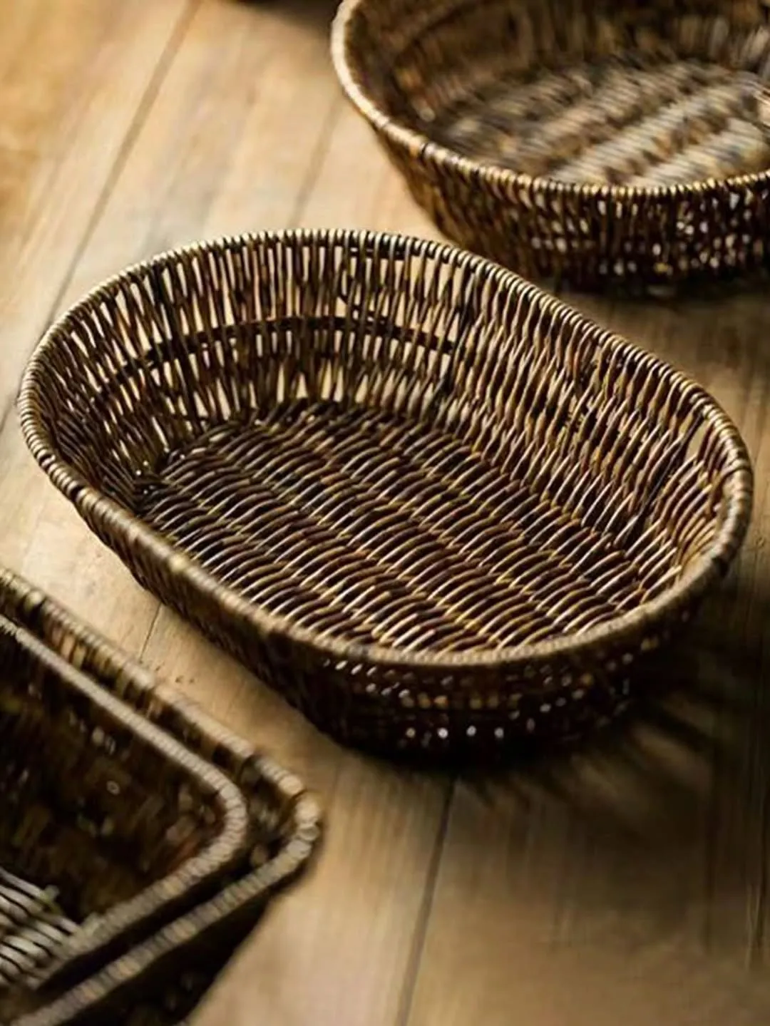 Modern U-Shaped Wall Hanging Vase
