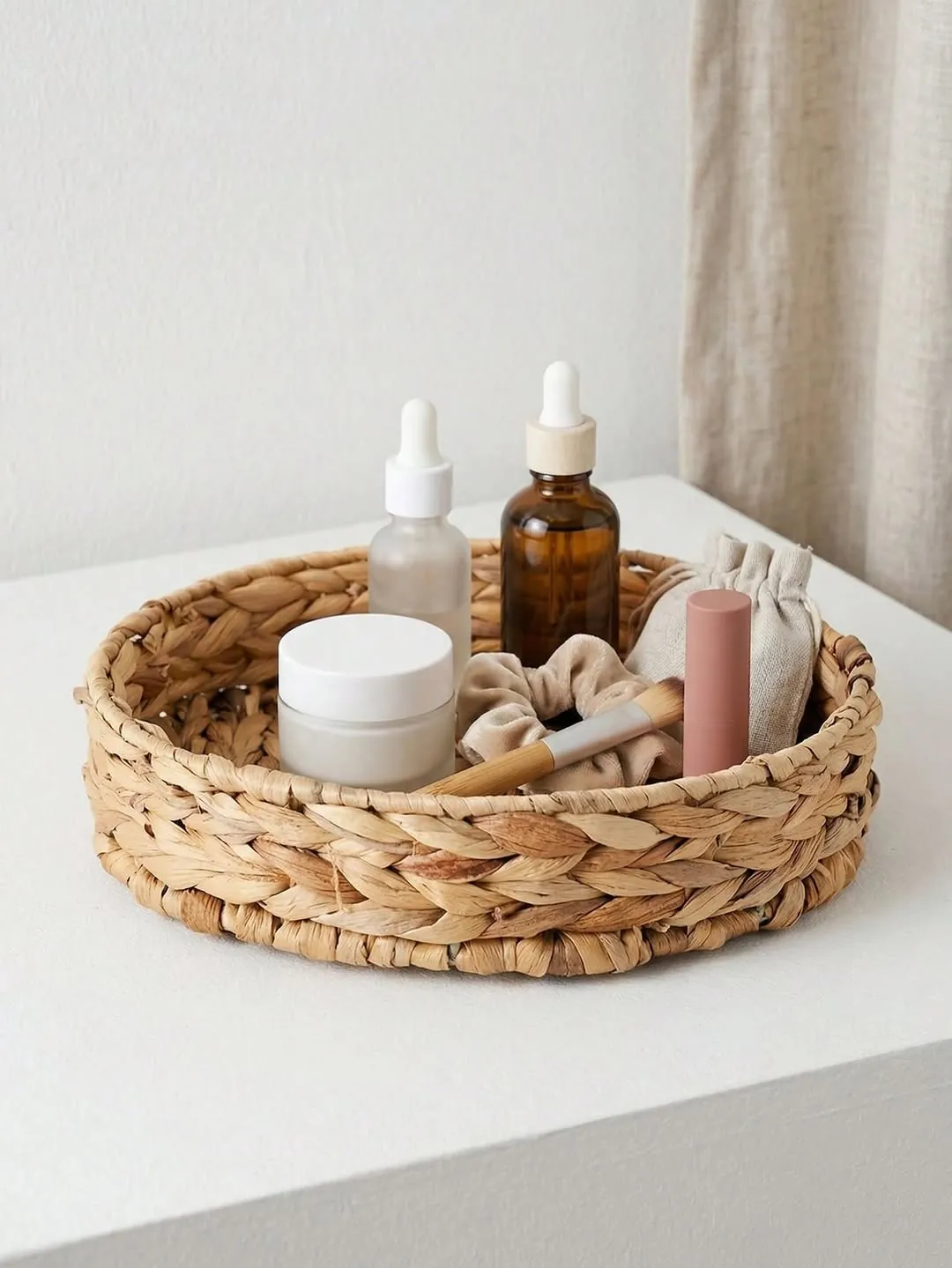 Modern U-Shaped Wall Hanging Vase