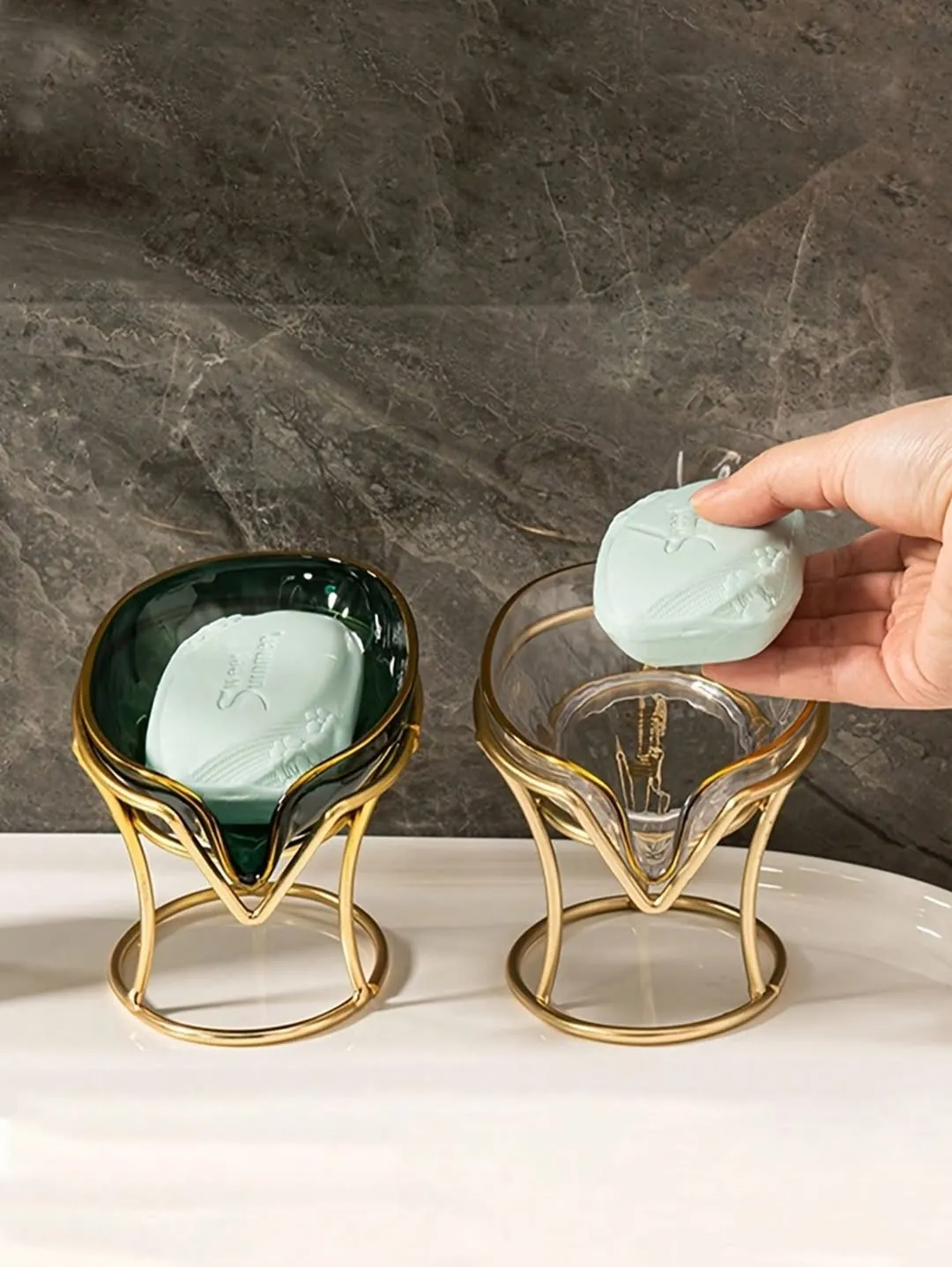 Vintage Bathroom Accessory Set