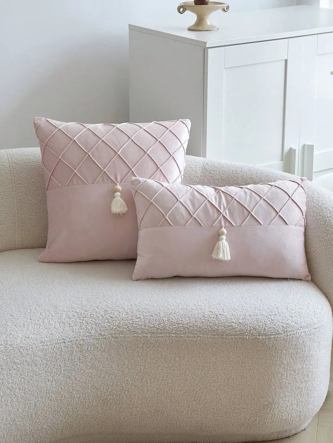 Decorative Throw Pillows