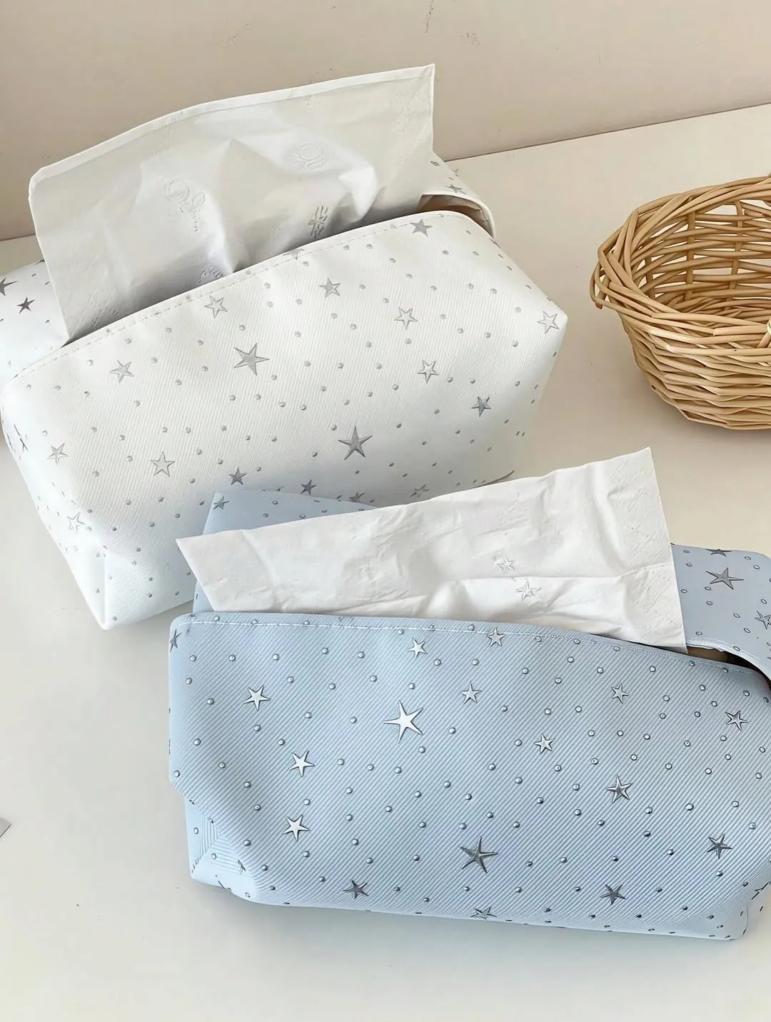 Decorative Embroidered Tissue Box Cover