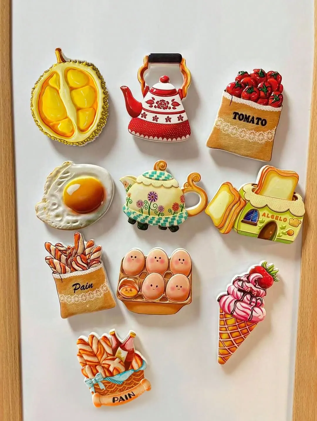 Cute Resin Egg and Chicken Decorative Figurines