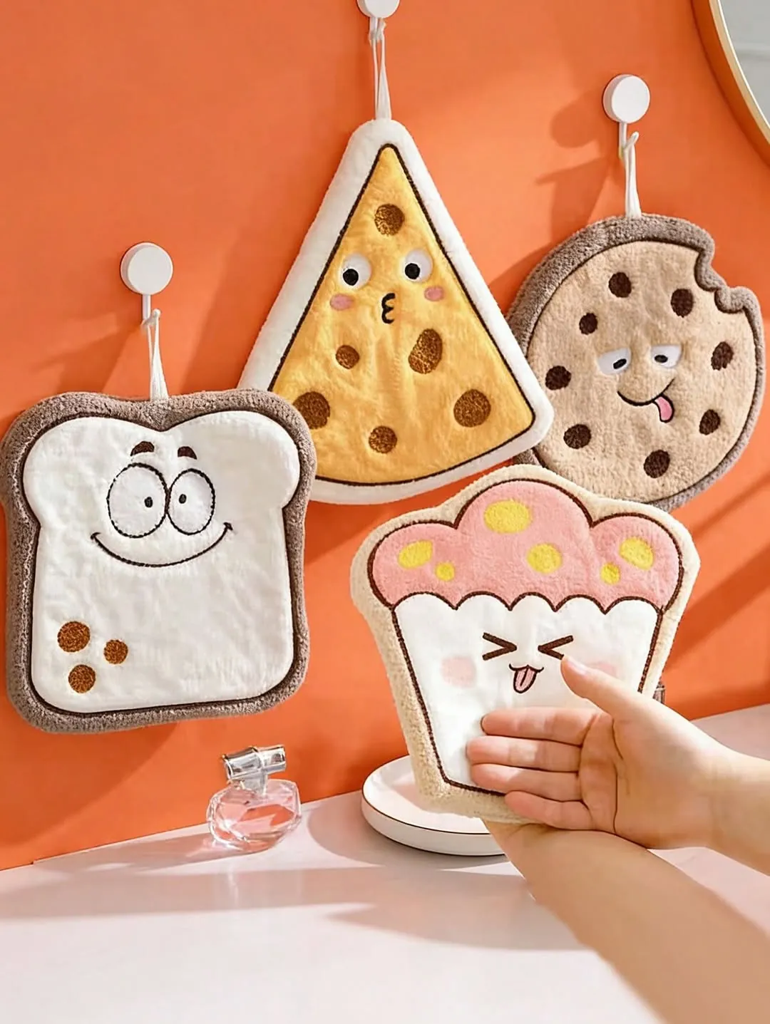 Teapot Shaped Oven Mitts
