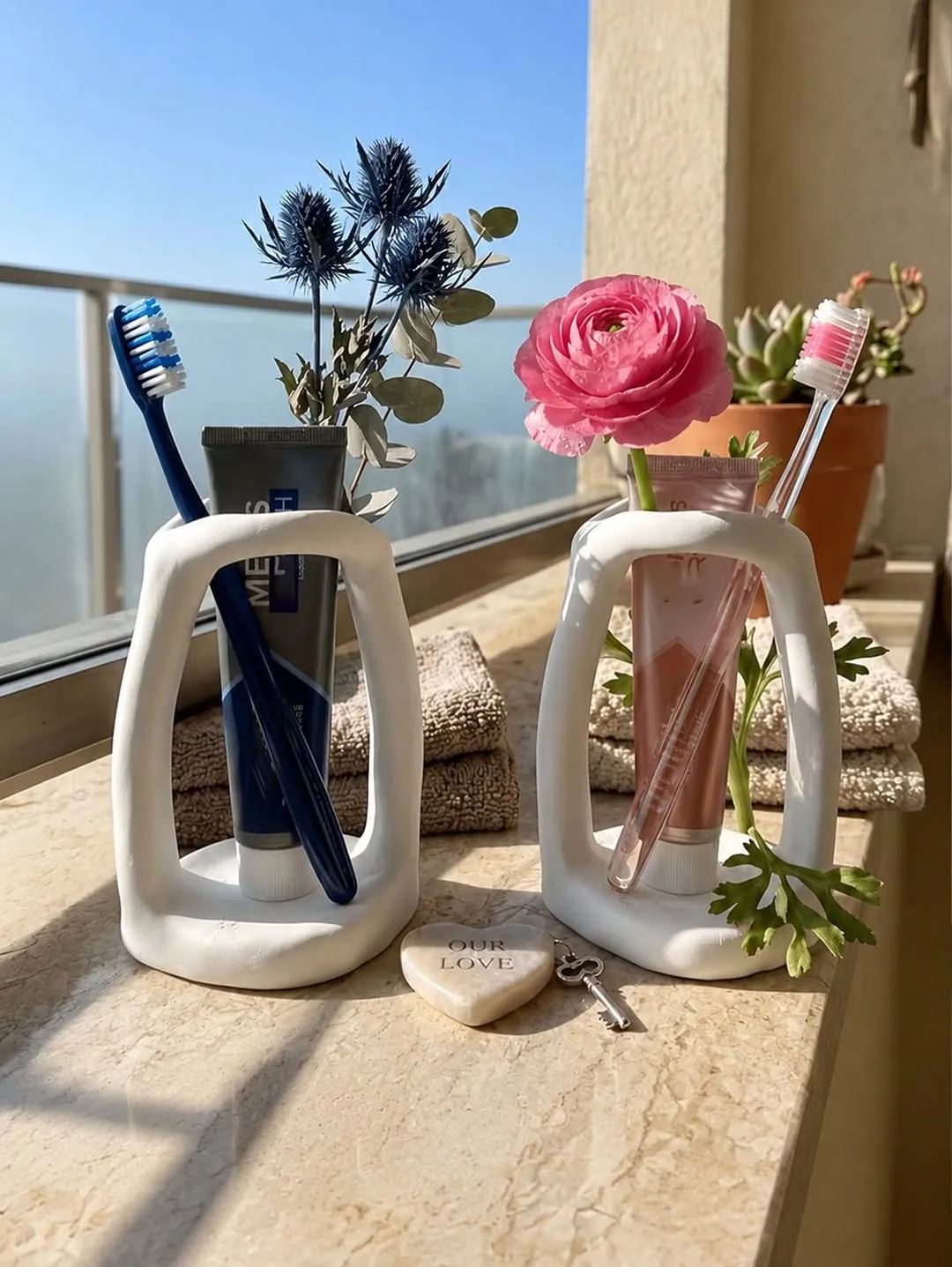 Modern Decorative Toothbrush Holder