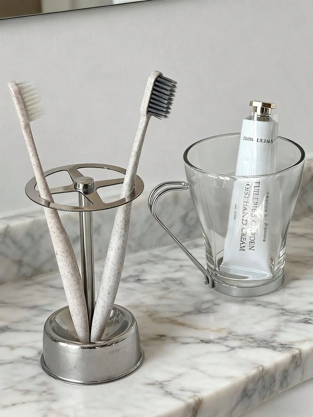 Modern Decorative Toothbrush Holder