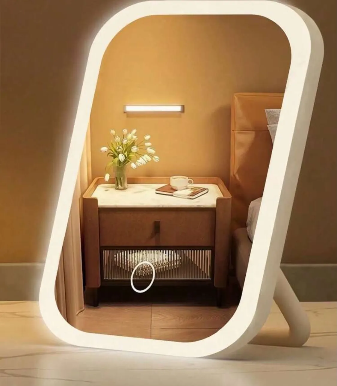 Handheld Vintage Gold Mirror