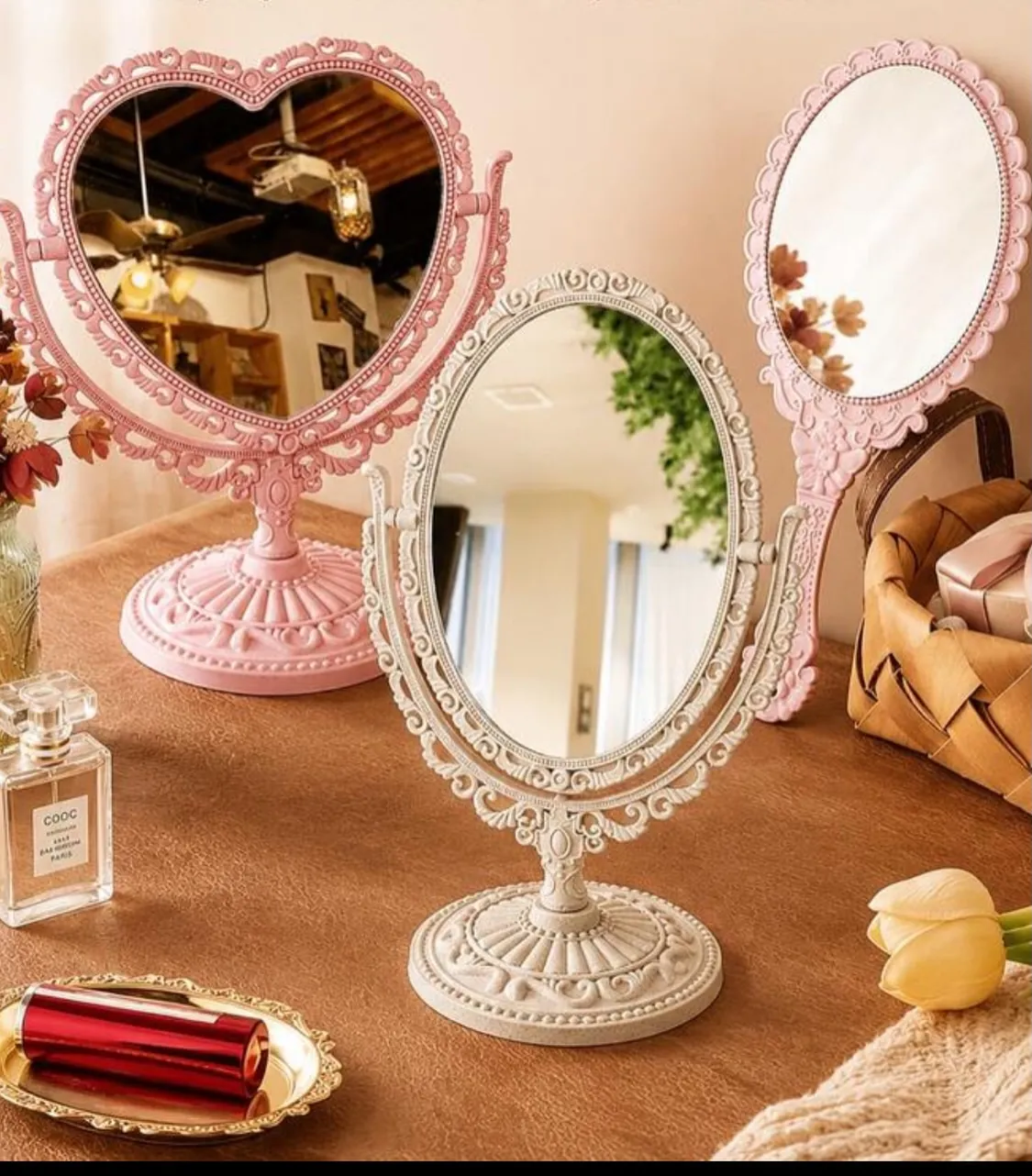 Handheld Vintage Gold Mirror
