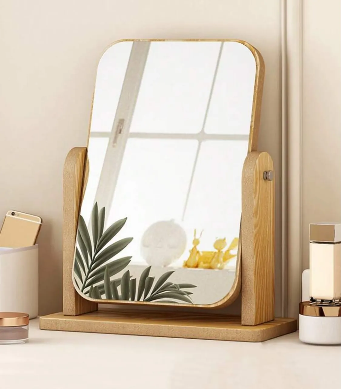 Handheld Vintage Gold Mirror