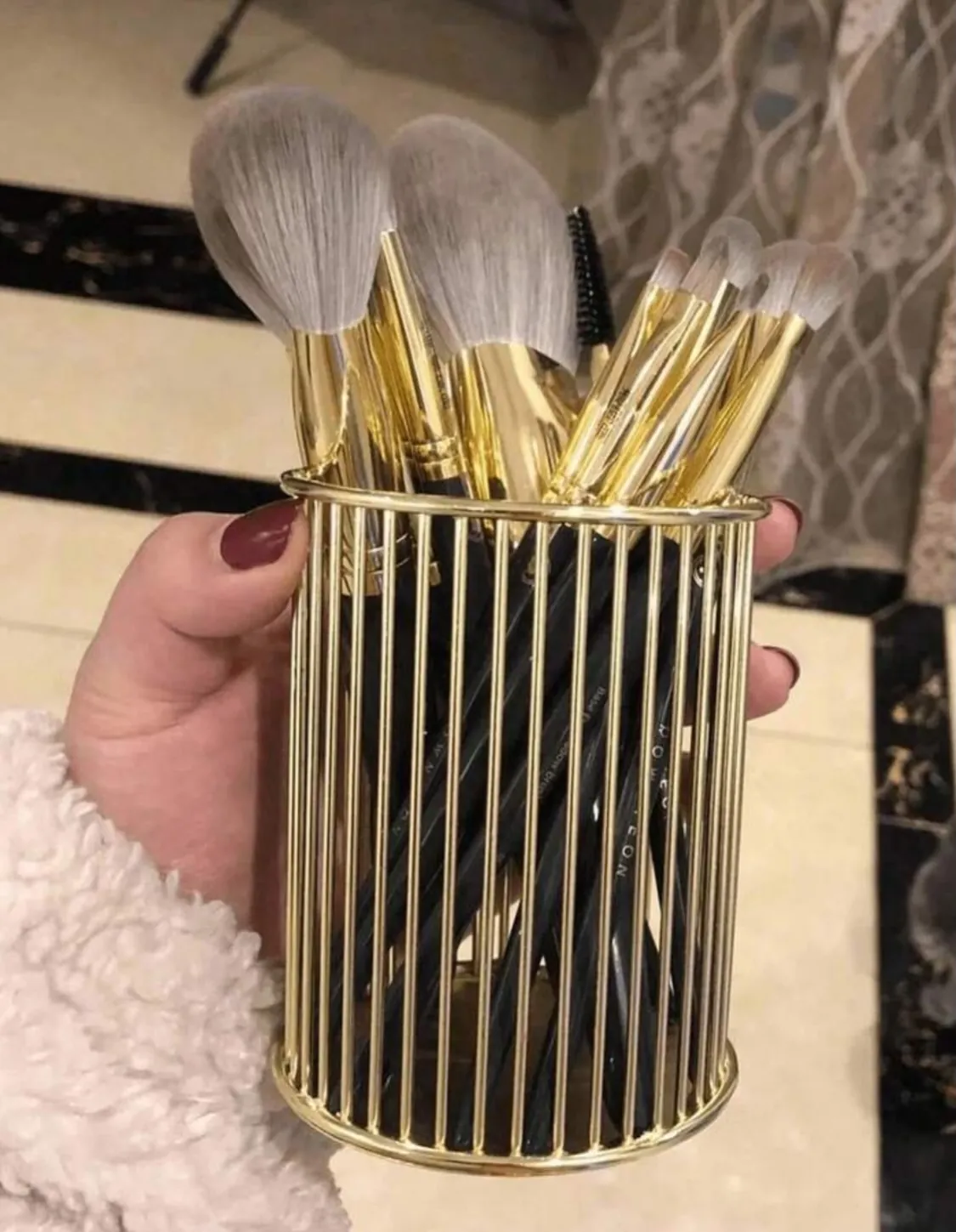 Glittery Makeup Brush Holder