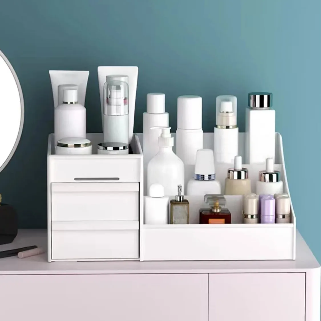 Cosmetic Organizer Box