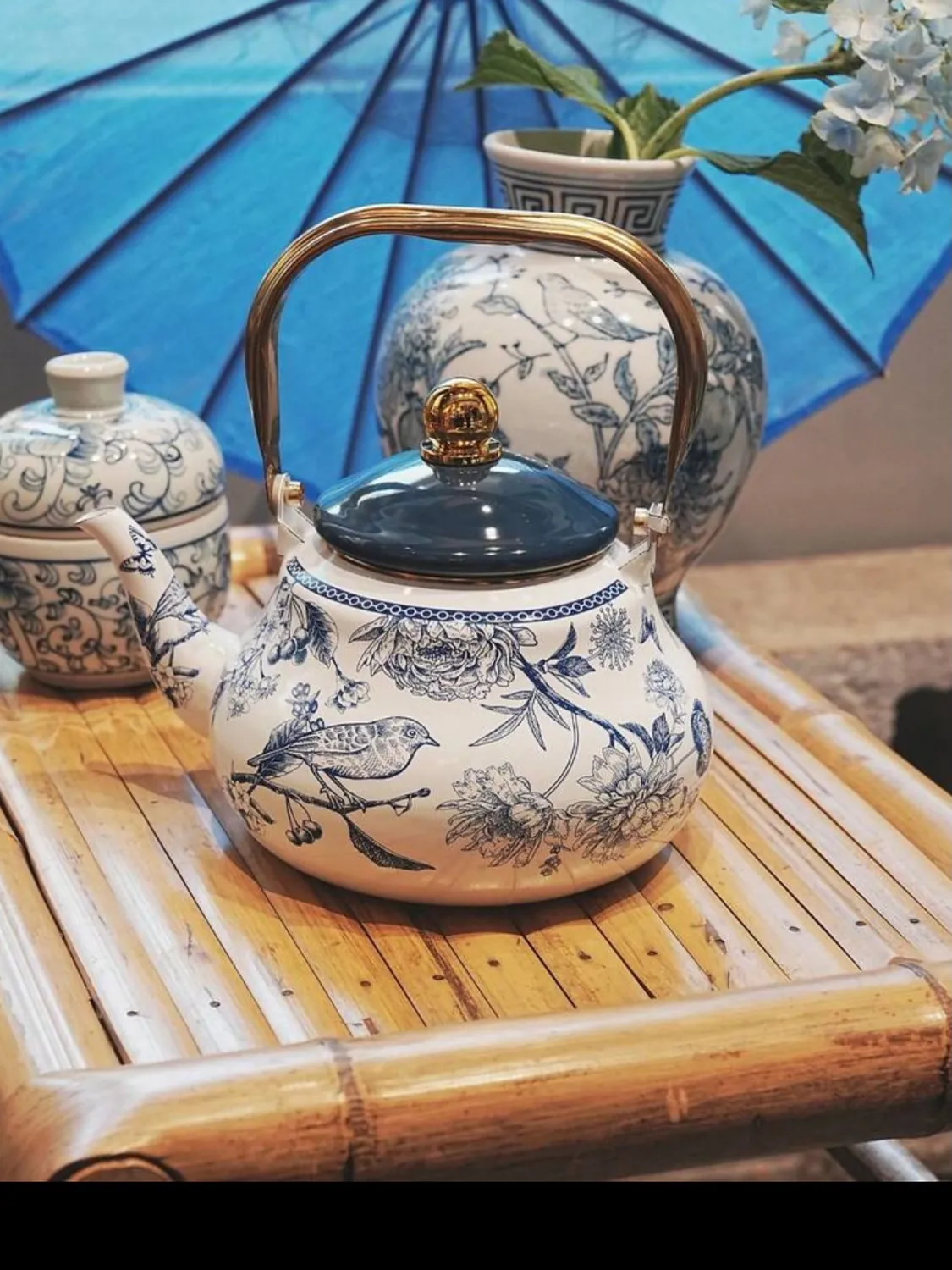 Floral Pattern Teapot and Kettle Set