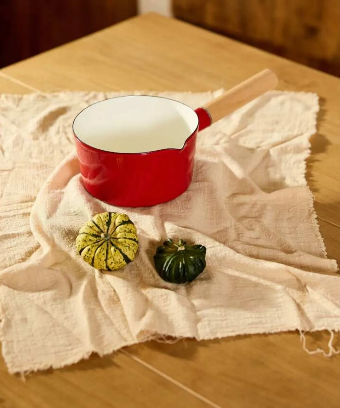 Floral Pattern Ceramic Pot with Wooden Handle