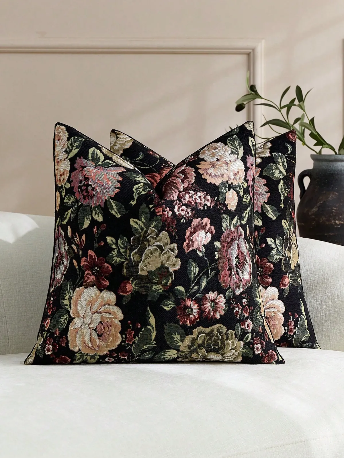 Decorative Throw Pillows