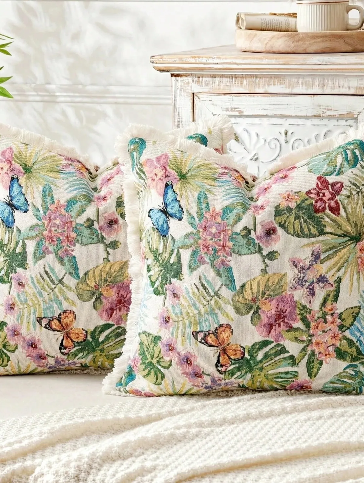 Decorative Throw Pillows