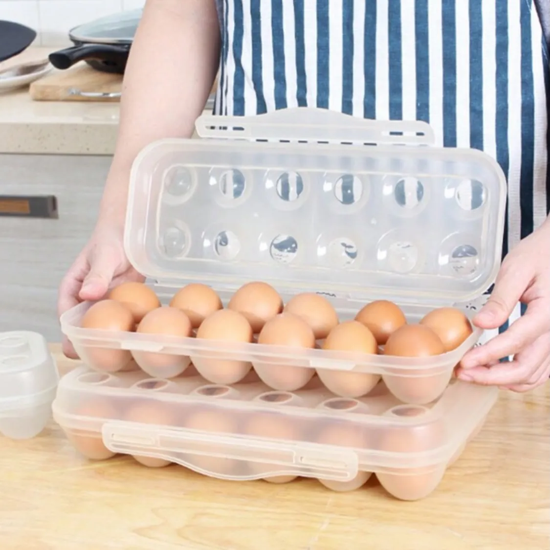 Ceramic Egg Holder