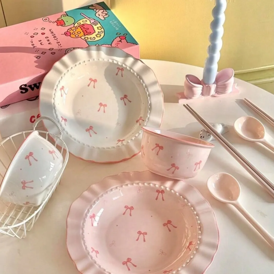 Heart-Shaped Ceramic Bowls