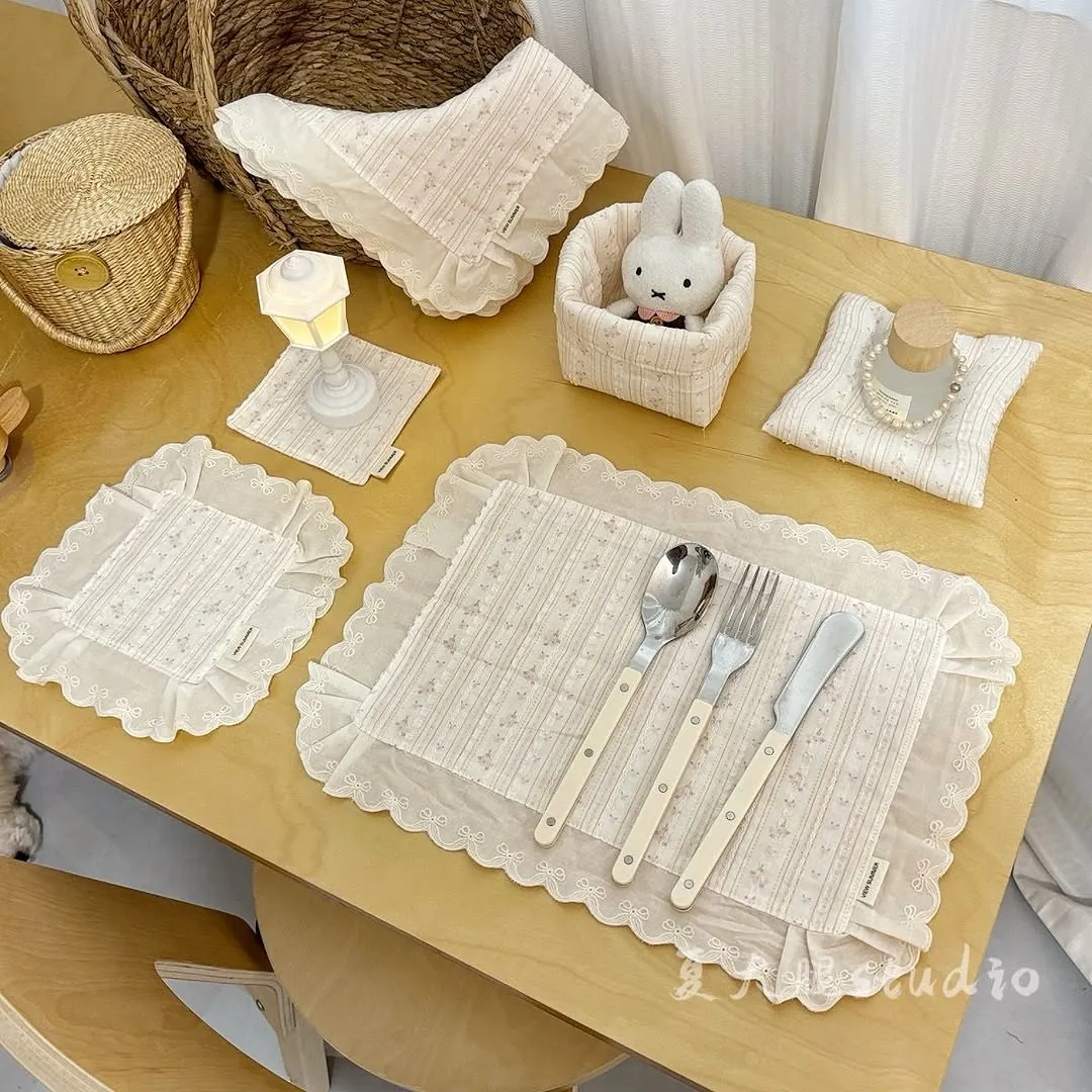 Lace Decorative Table Mats