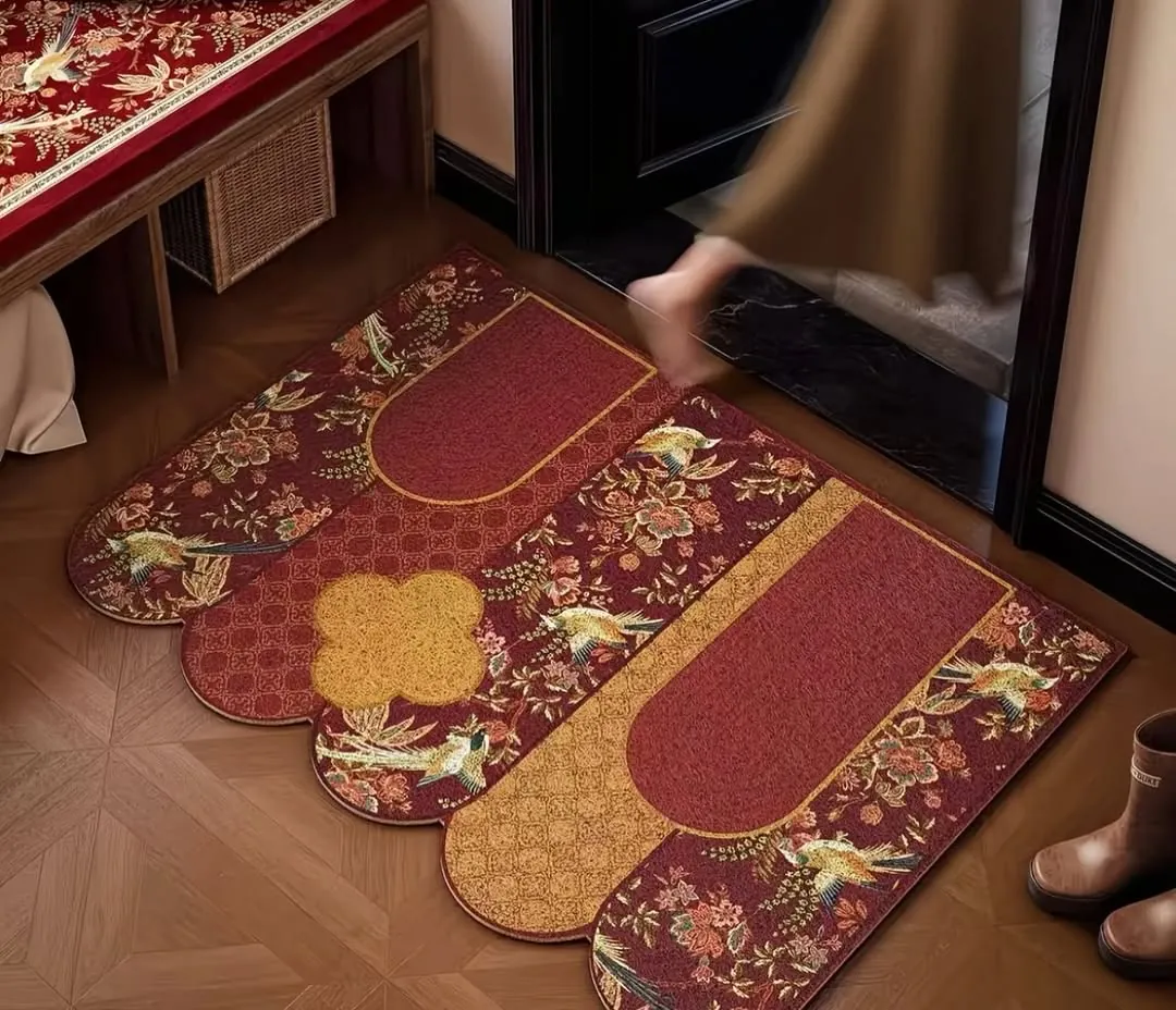 Leaf-Shaped Home Mat