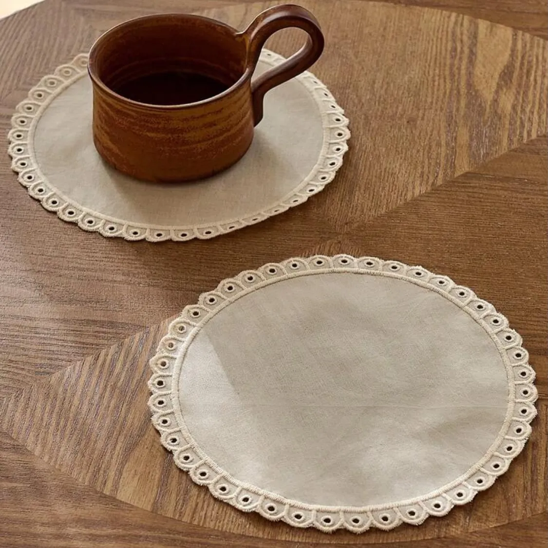 Lace Table Placemats