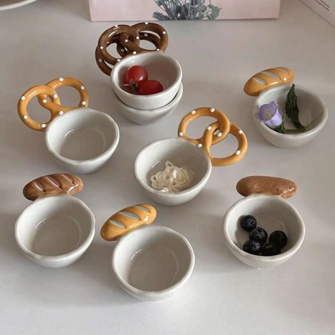 Bread-Themed Ceramic Bowls Set