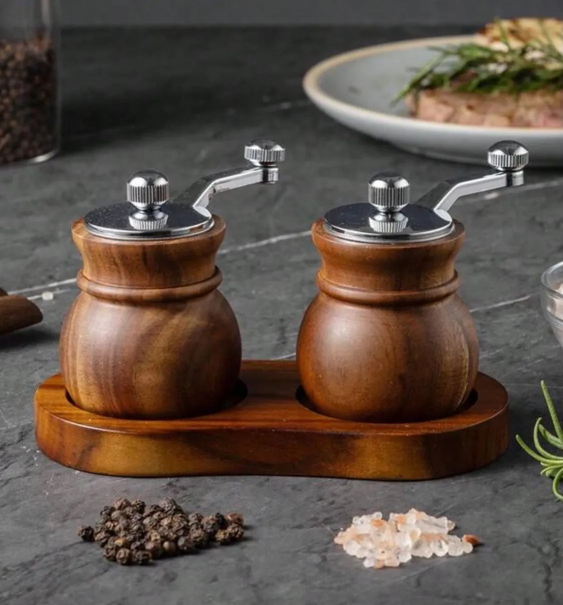 Wooden Salt and Pepper Grinder Set