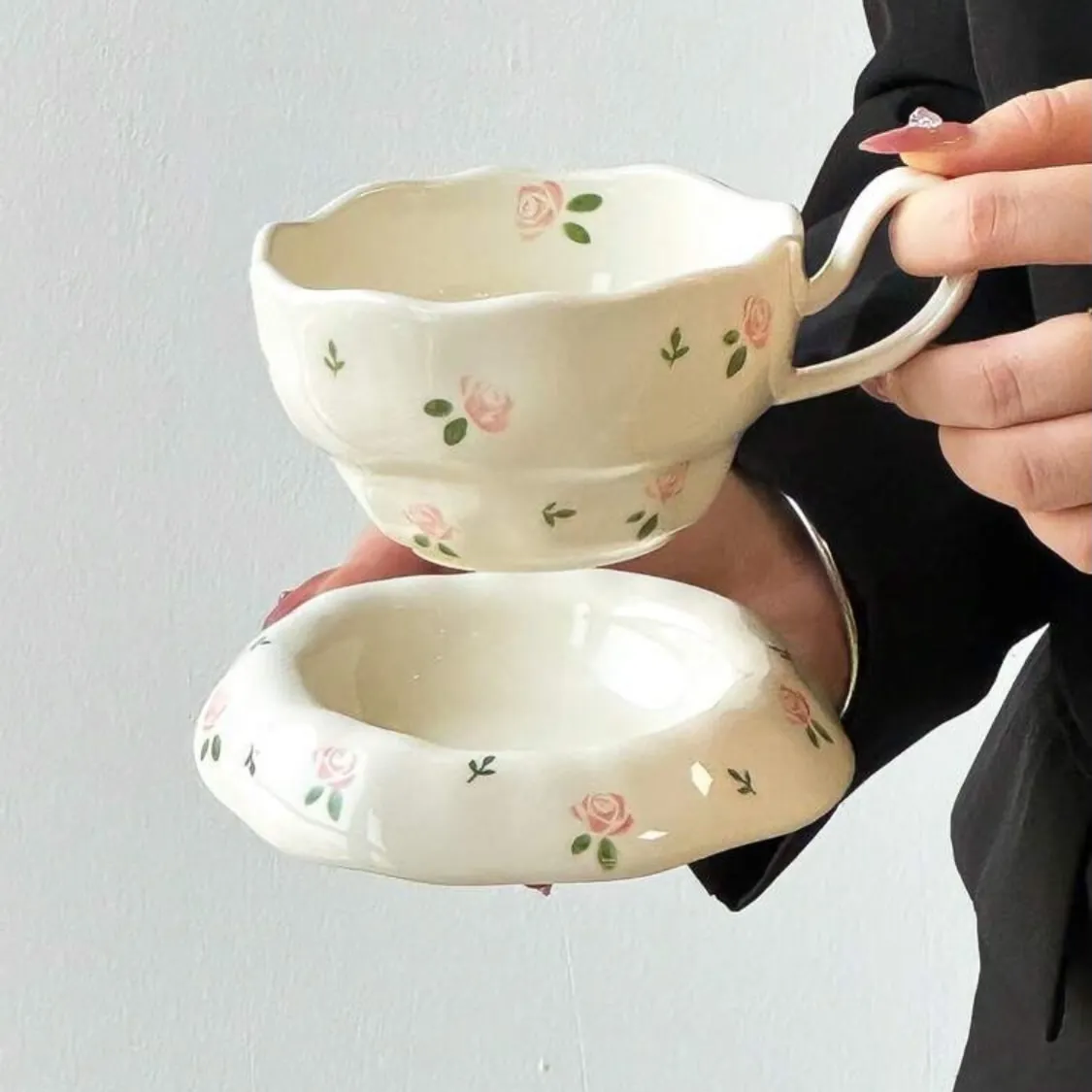 Flower-Shaped Decorative Bowls