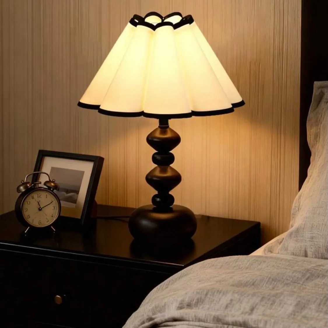 Elegant Table Lamp