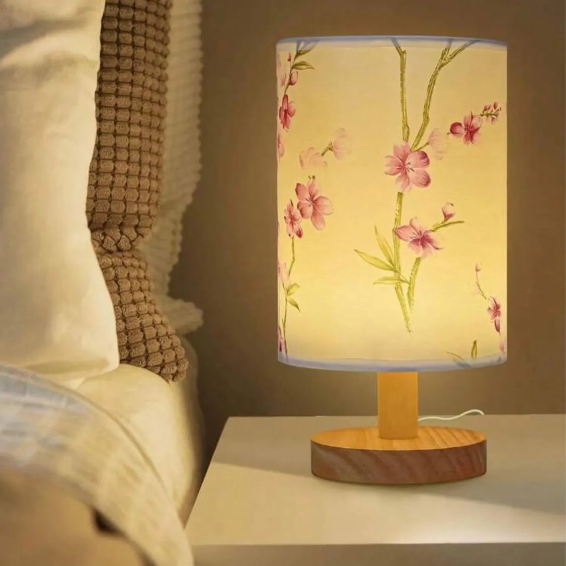 Feather Wall Lamp