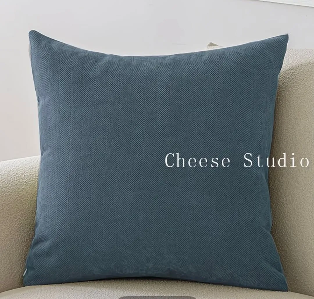 Decorative Throw Pillows