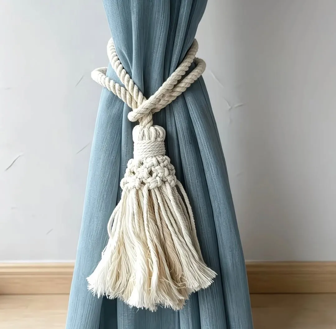 Macrame Leaf Curtain Tieback