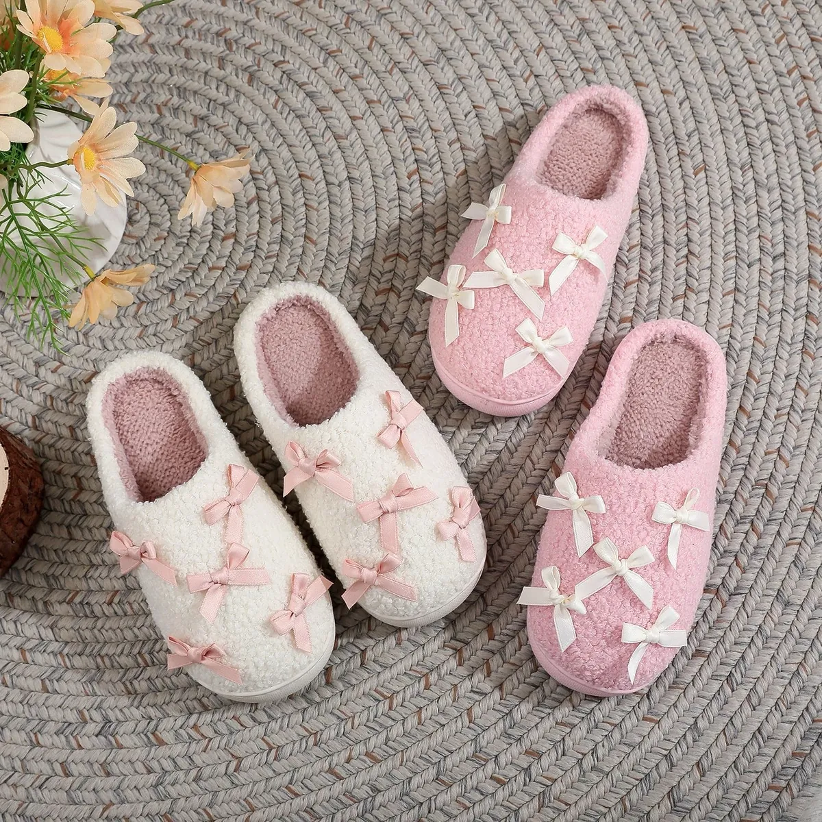 Women's Fuzzy Bow Slippers