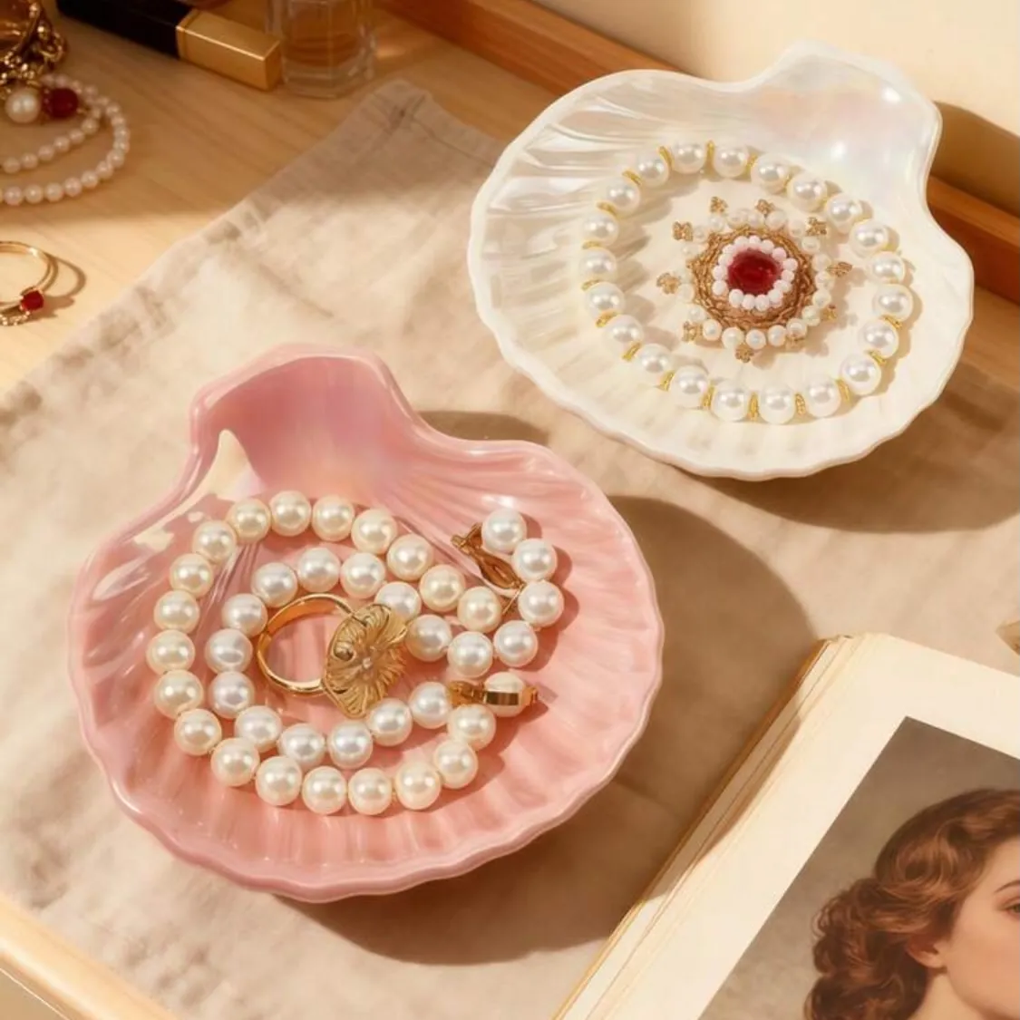 Swan-Shaped Jewelry Bowl