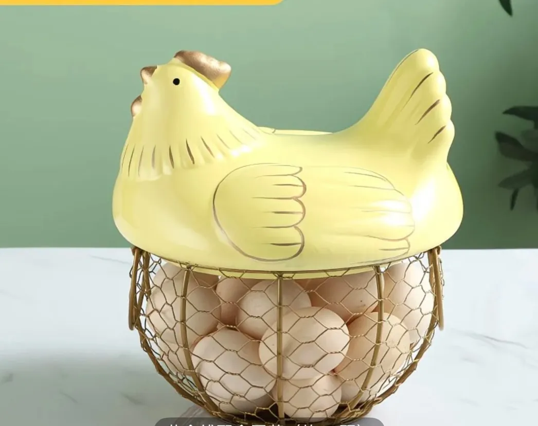 Chicken-Shaped Egg Basket