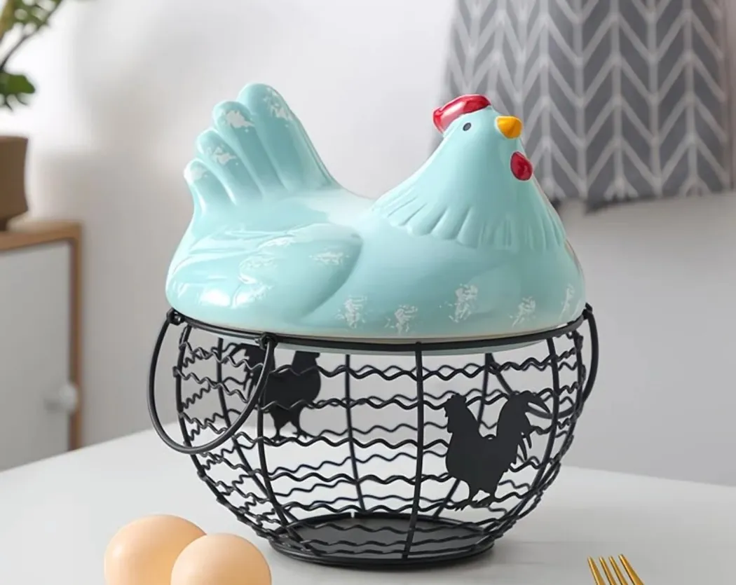 Chicken-Shaped Egg Basket