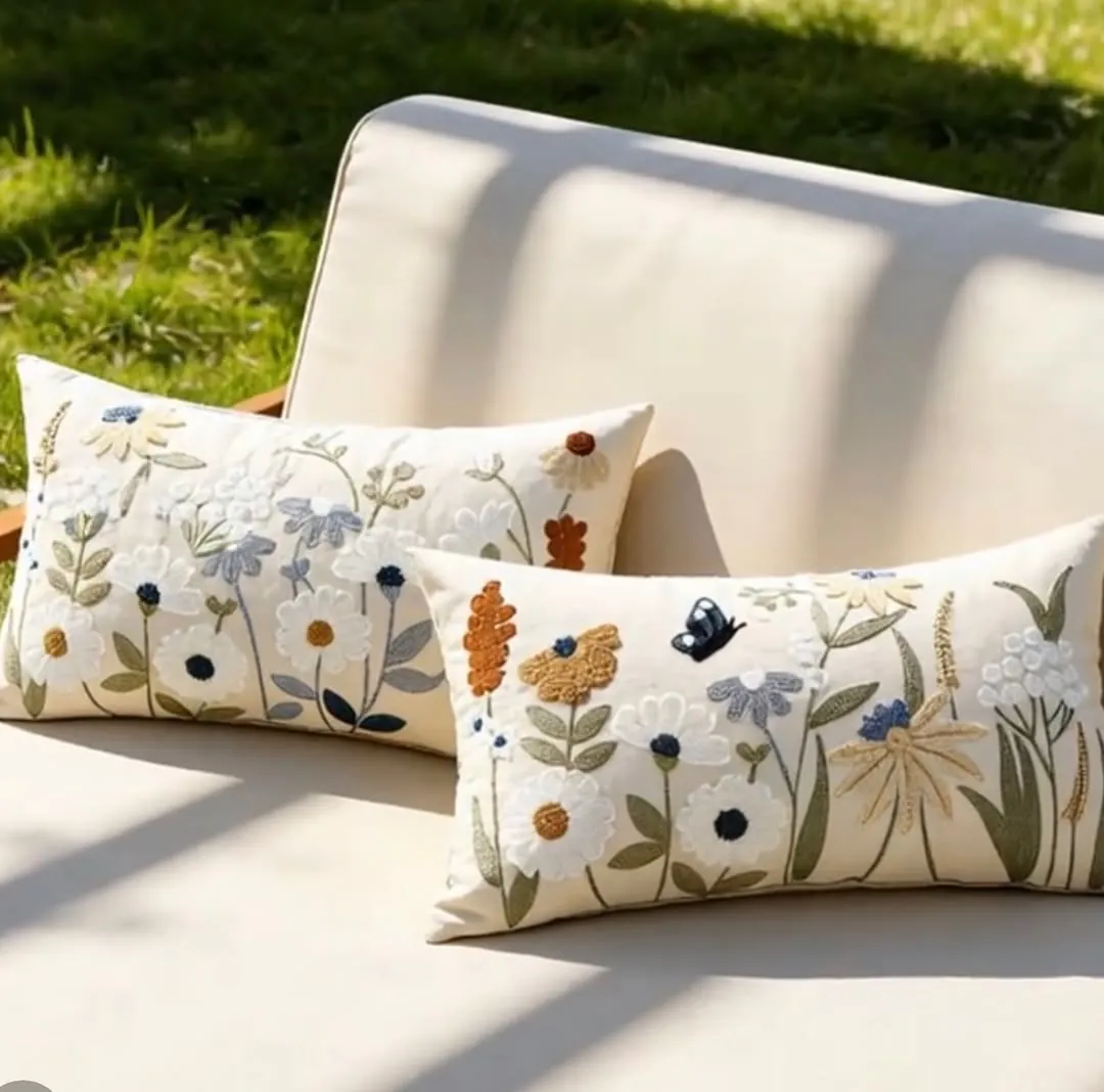 Decorative Throw Pillows