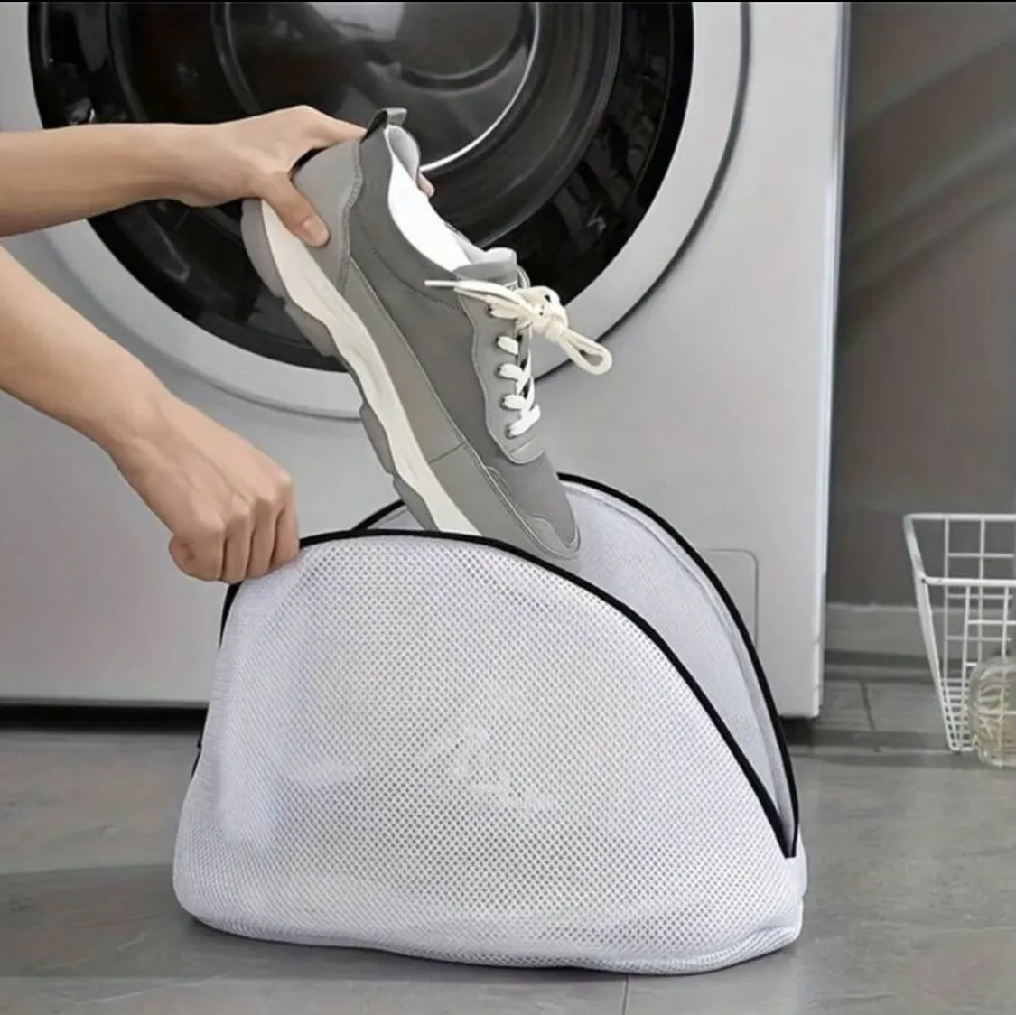 Space Saving Clothes Hanger Rack