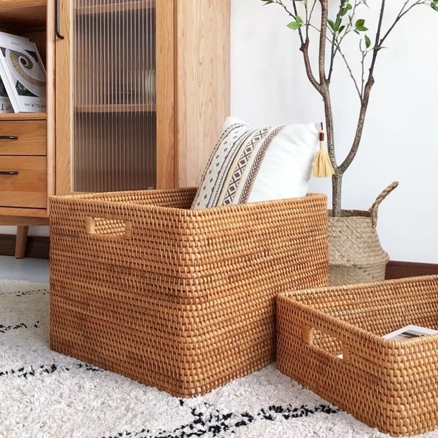 Wicker Laundry Basket with Lid
