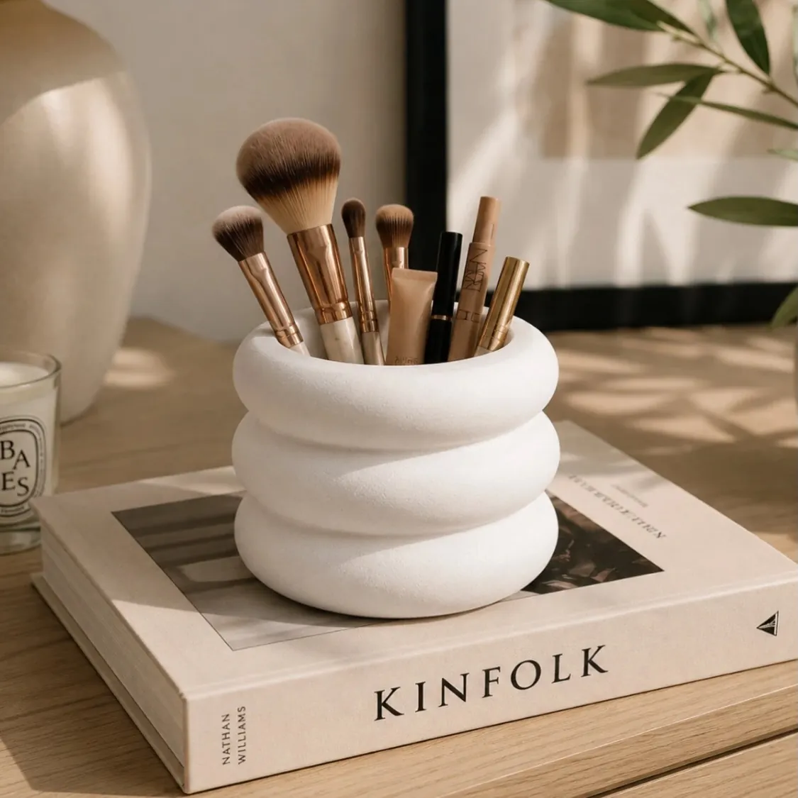 Corset-style Makeup Brush Holder