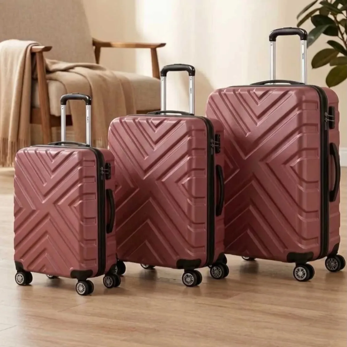 Black Suitcase Set