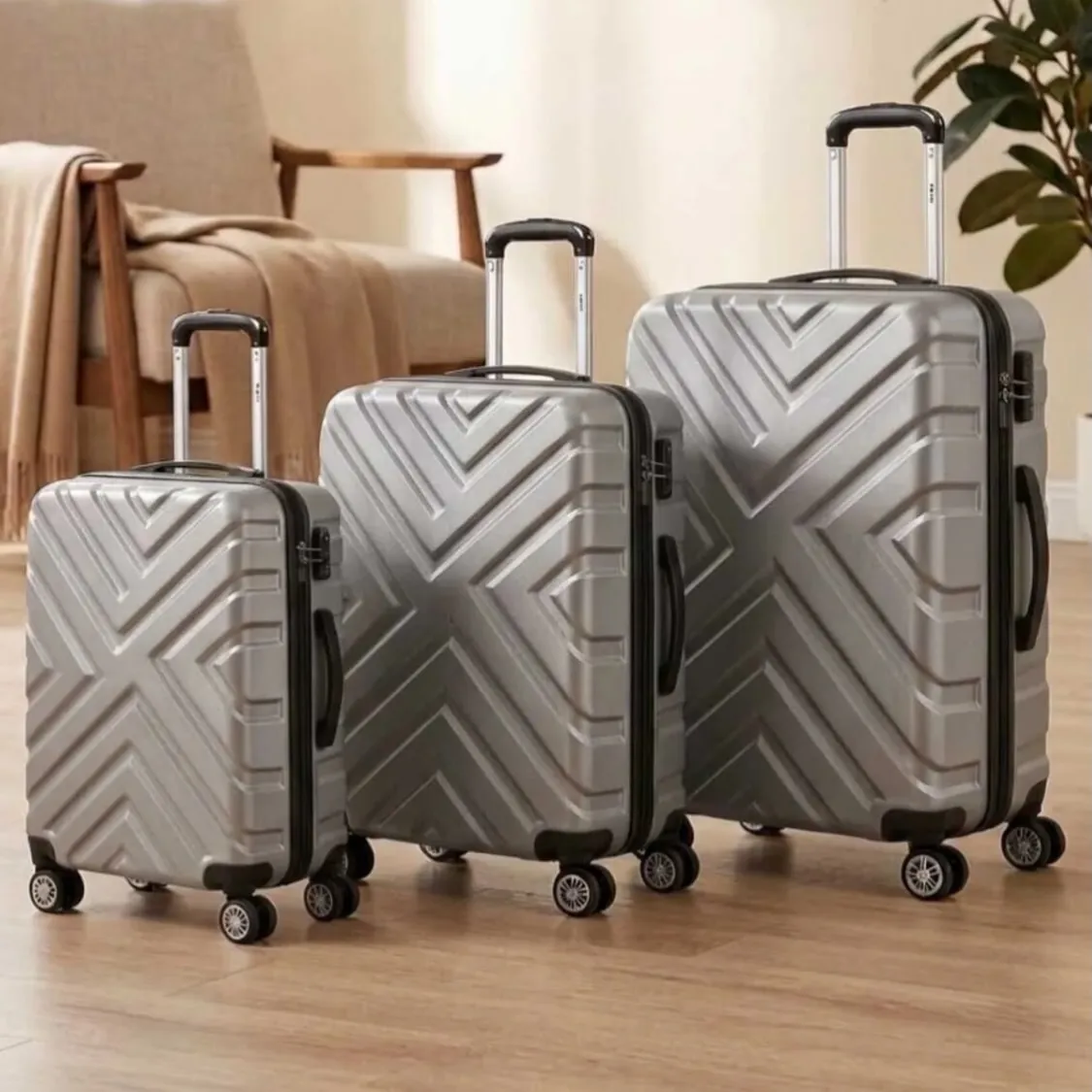 Black Suitcase Set
