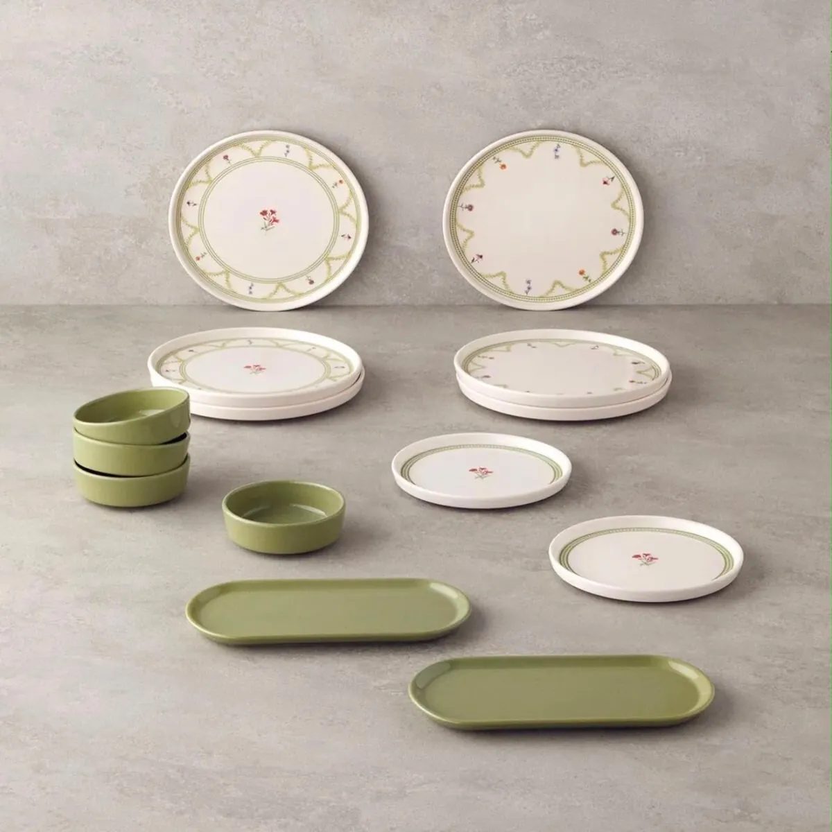 Elegant Coffee Cup and Saucer Set