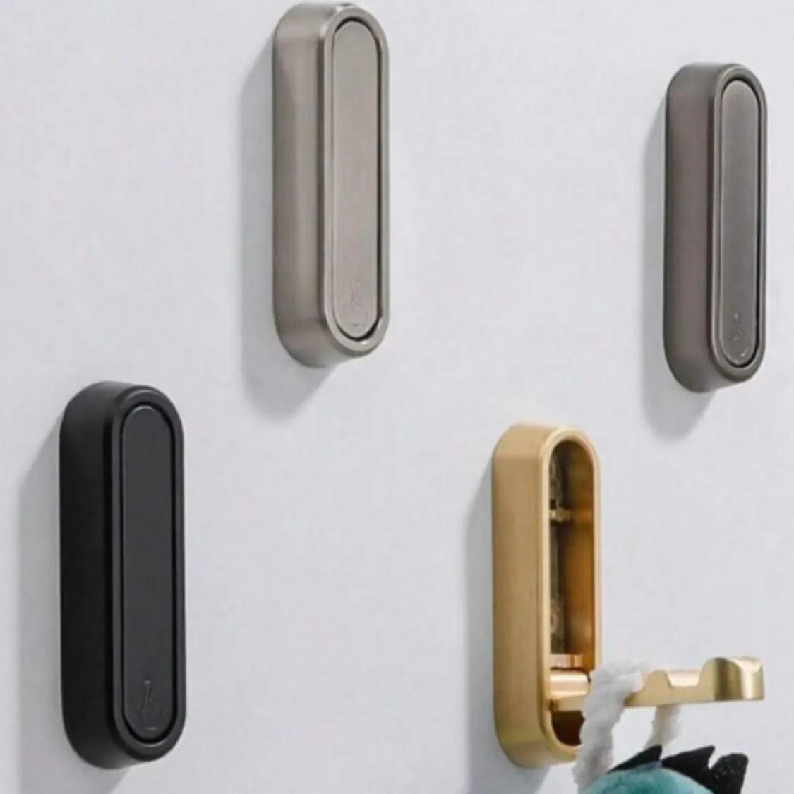 Wooden Wall-Mounted Organizer Rack