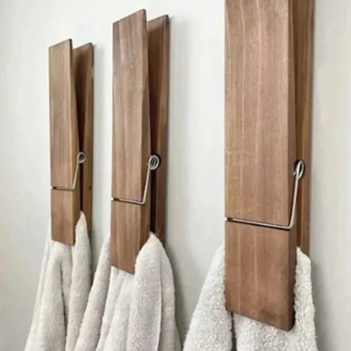 Wooden Wall-Mounted Organizer Rack