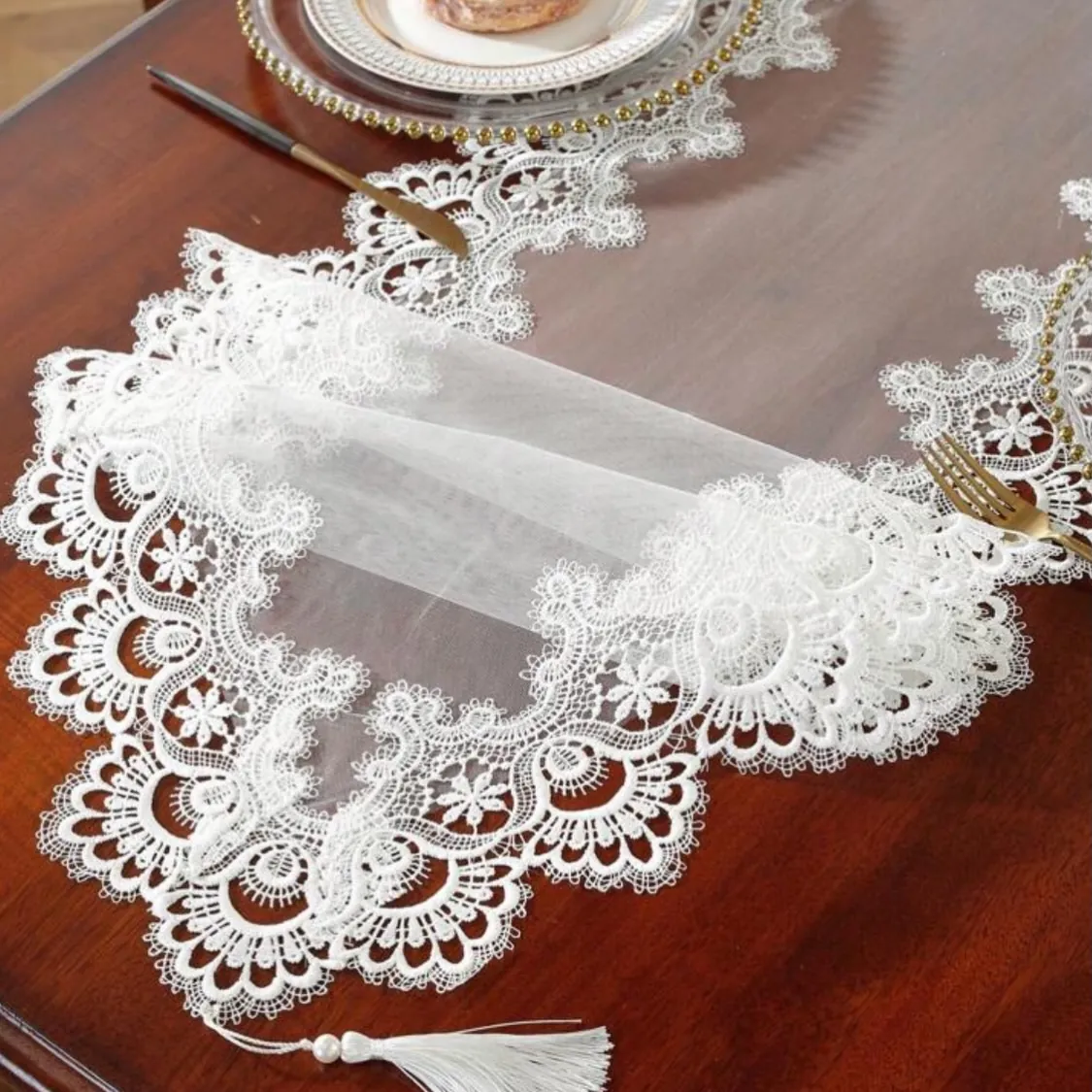 Lace Table Runner