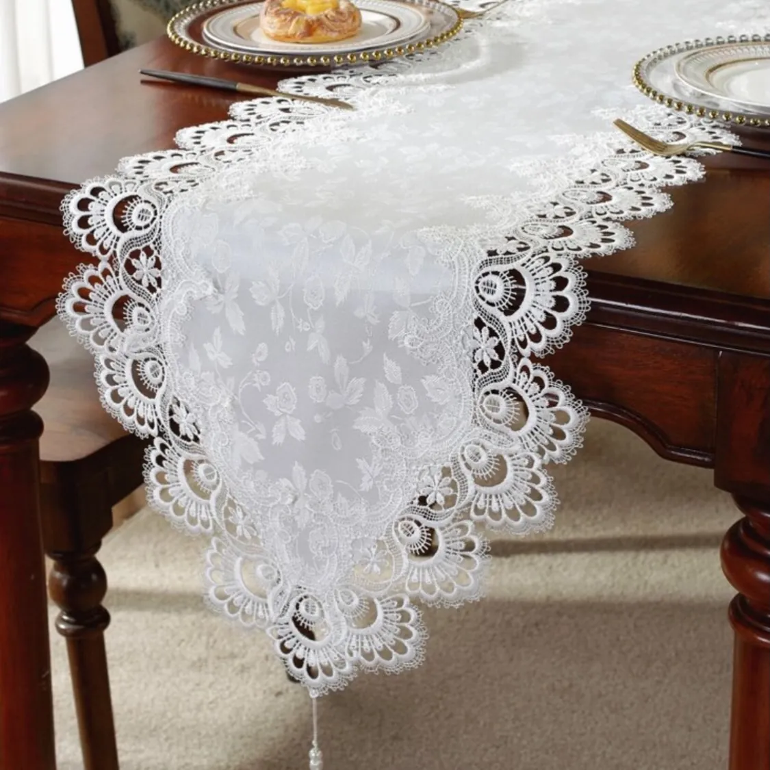 Lace Table Runner