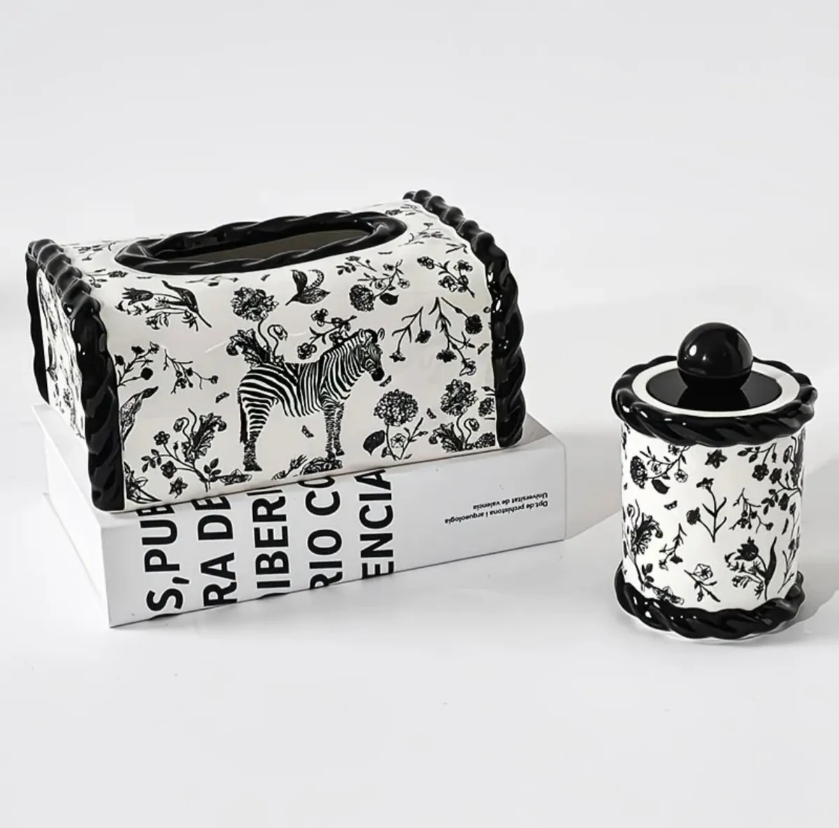 Luxury Lace Tissue Box Cover with Pearl Handle
