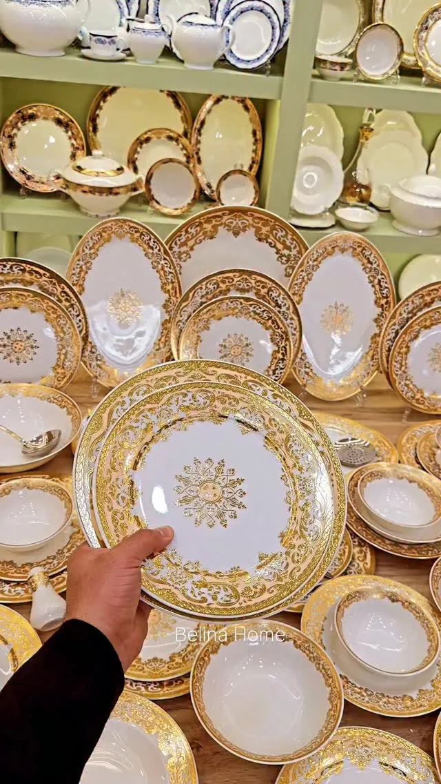 White and Gold Patterned Dinnerware Set